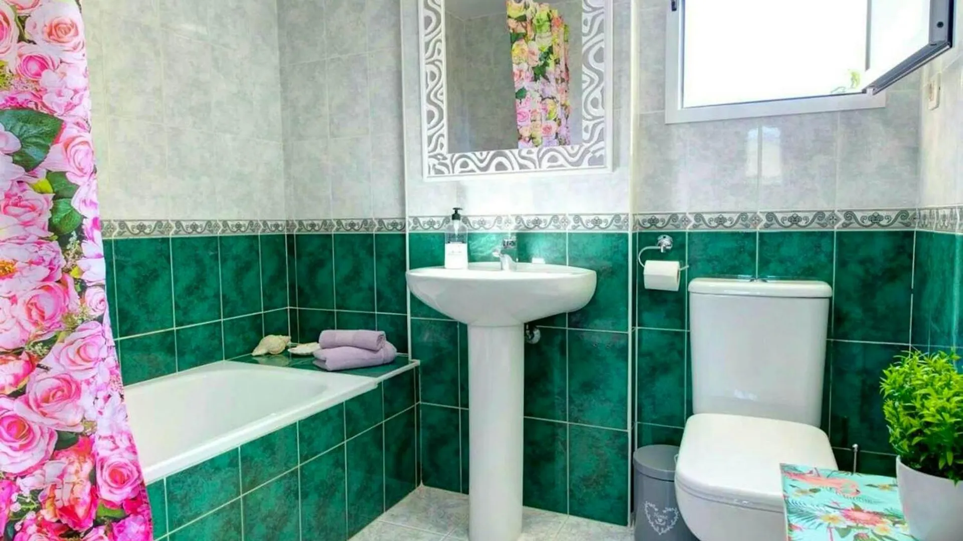 Charming Apartment In Central Fuengirola With Shared Pool 0*,  Spain